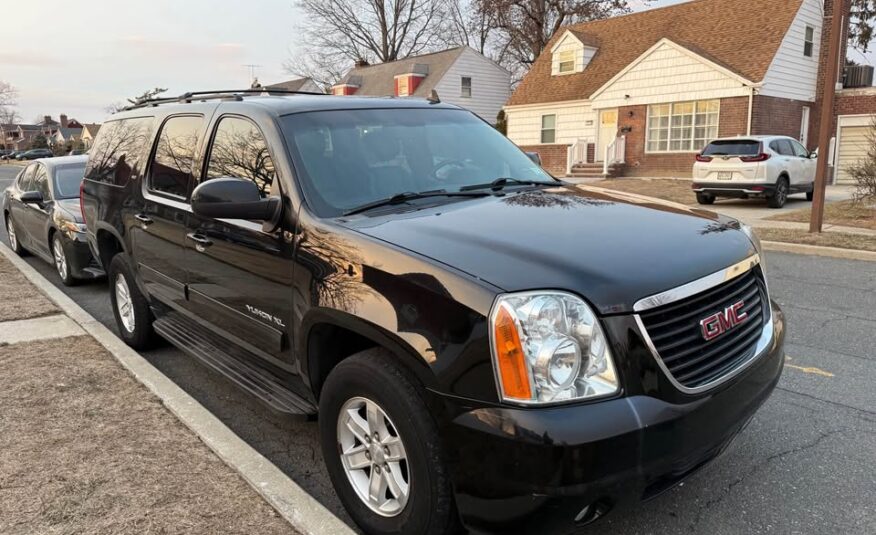 2014 GMC Yukon XL 1500 SLT