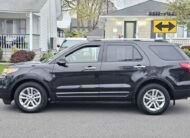 2013 Ford explorer XLT Sport Utility 4D