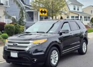 2013 Ford explorer XLT Sport Utility 4D