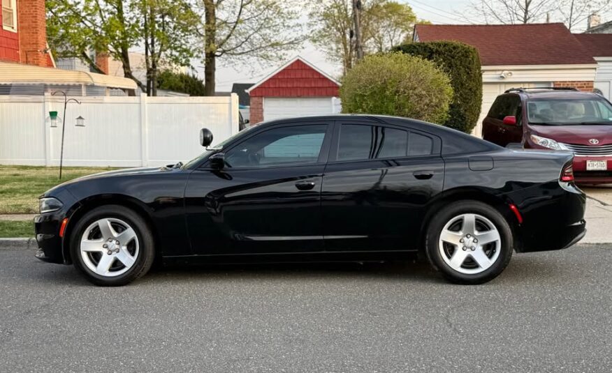 2016 Dodge Charger – 5.7L V8 – RWD