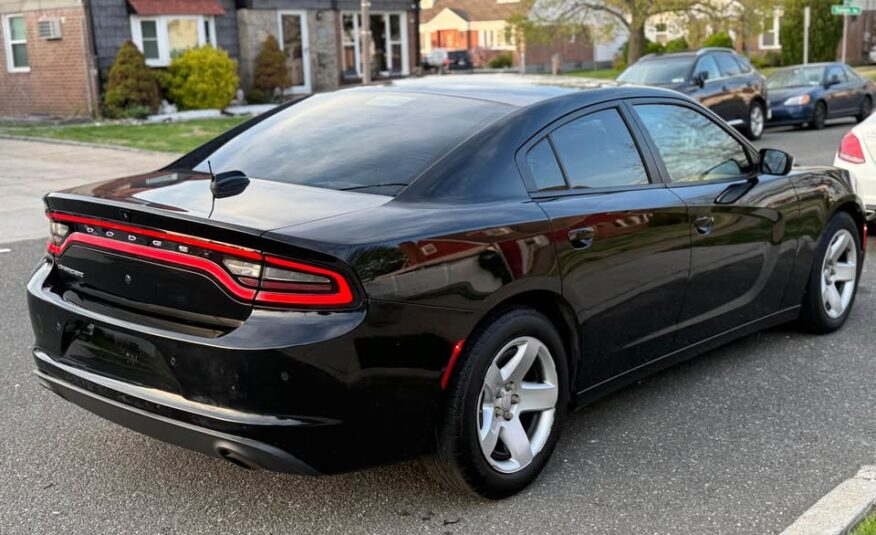 2016 Dodge Charger – 5.7L V8 – RWD