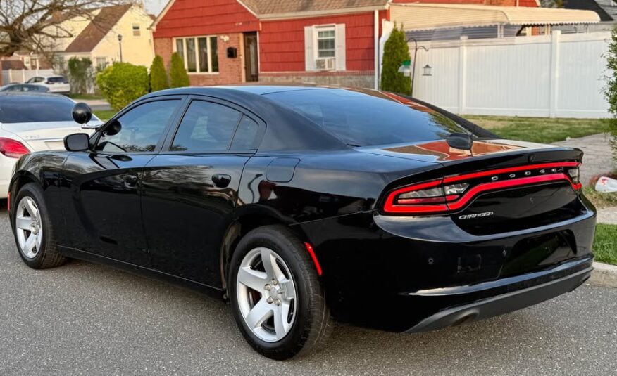 2016 Dodge Charger – 5.7L V8 – RWD