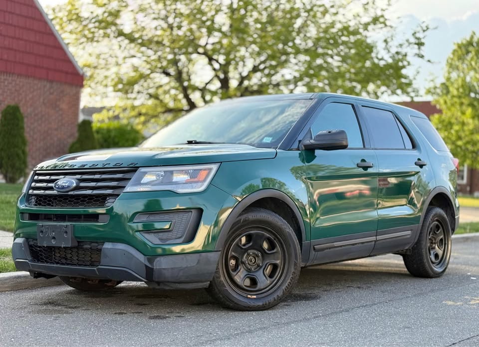 2017 Ford Explorer – AWD