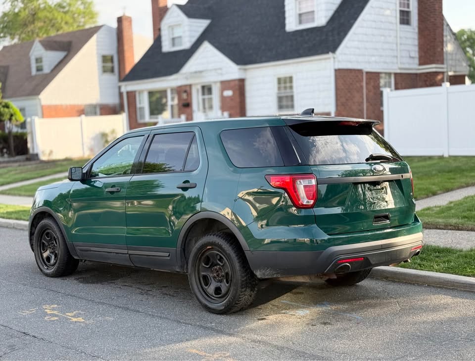 2017 Ford Explorer – AWD