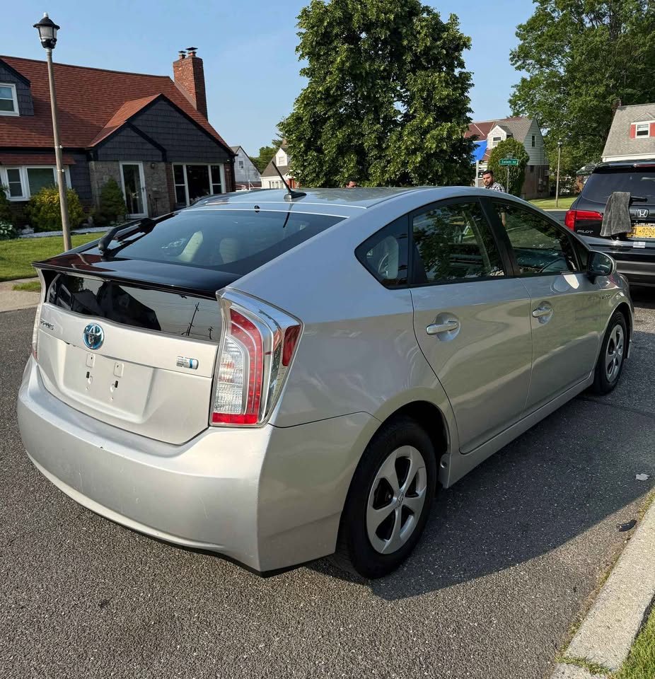 2014 Toyota Prius Hybrid